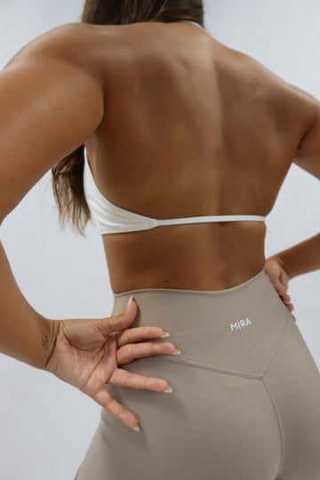 FORM V NECK CROP TOP WHITE